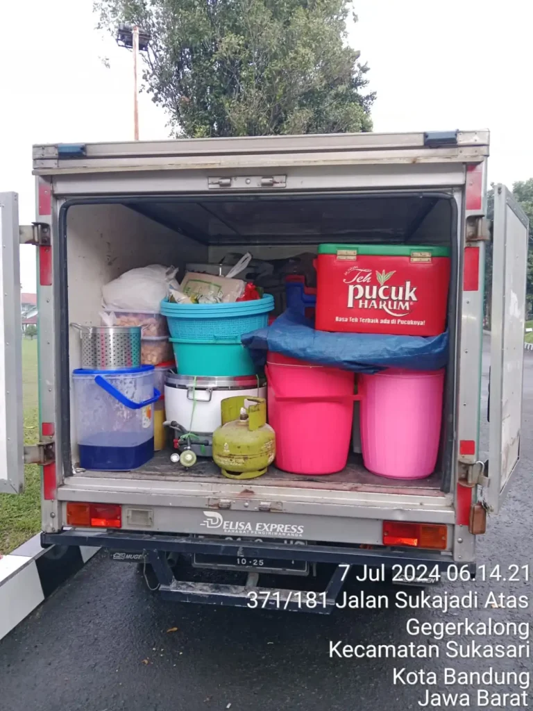 Sewa Mobil Box di Bandung