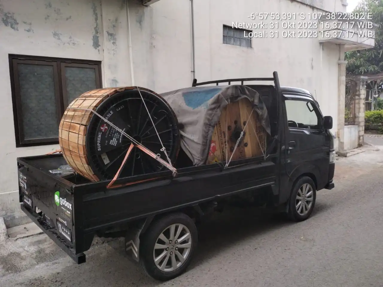 Pengiriman Aman Barang dengan Pick Up Suzuki