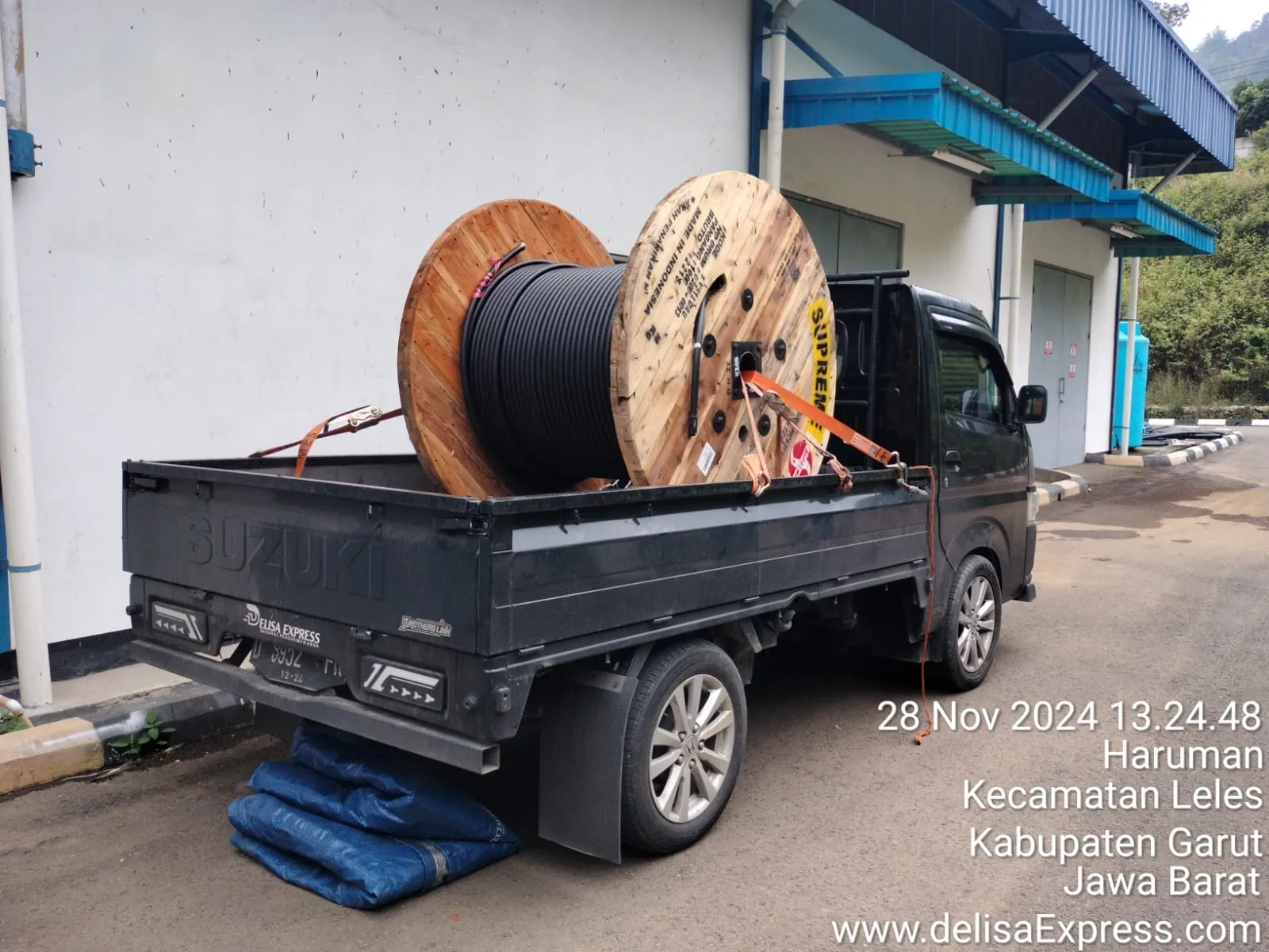 Delisa Express Sewa Pick Up Transparan