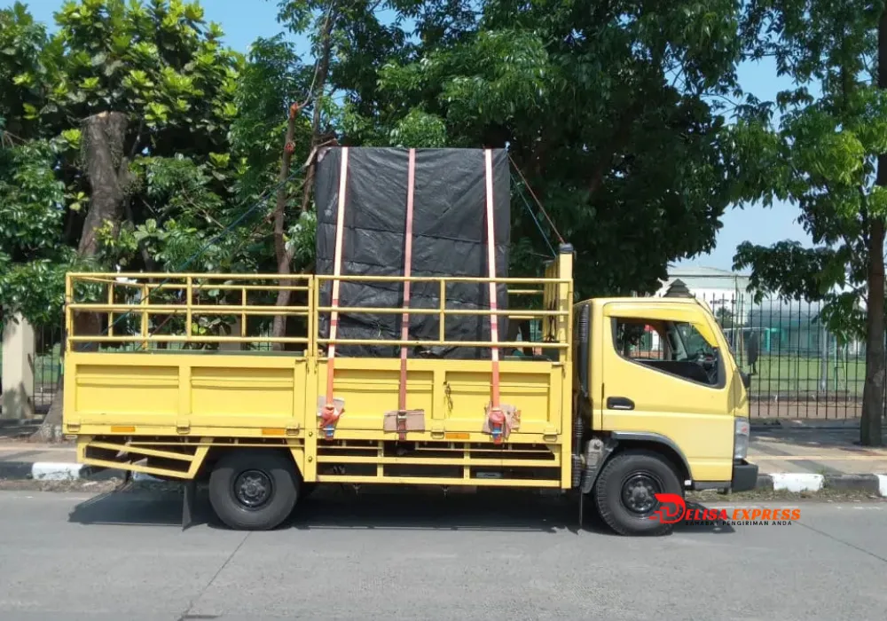 Ekspedisi Bandung dengan Truk Triway