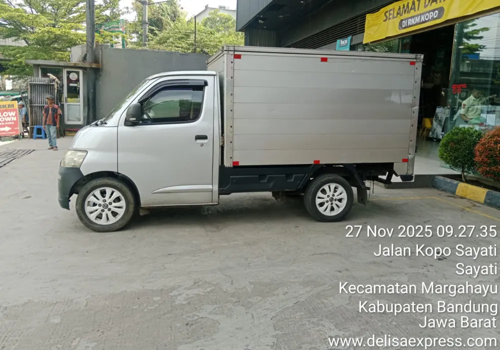 Sewa Mobil Box di Bandung