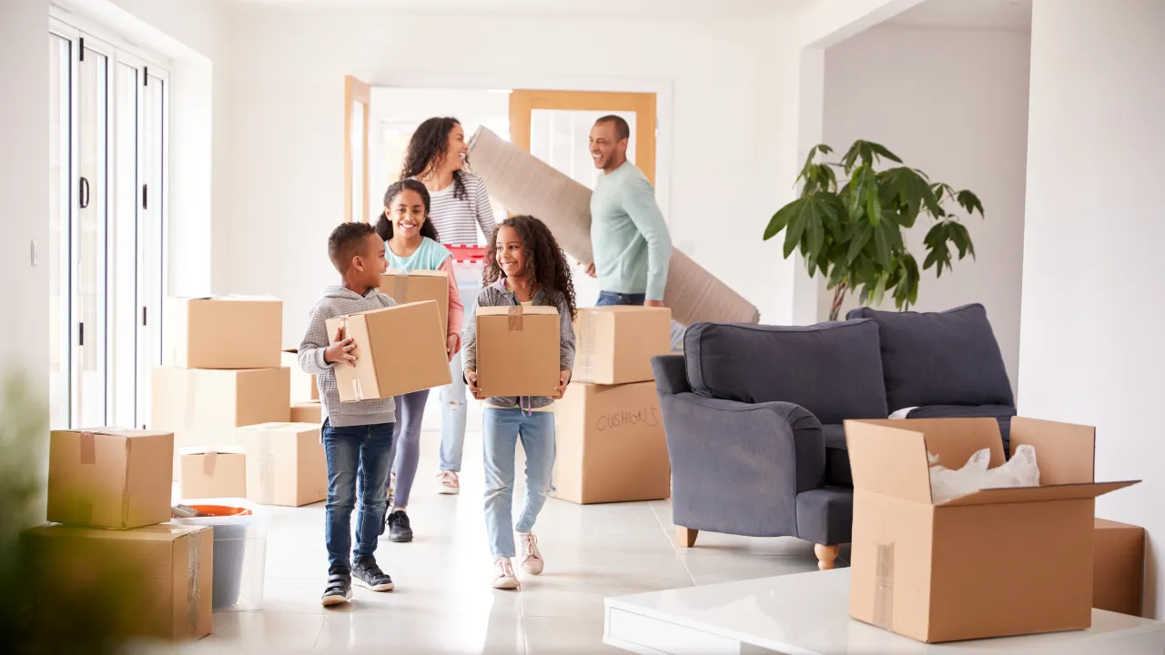 Cara Packing TV dengan Aman untuk Pindahan Rumah